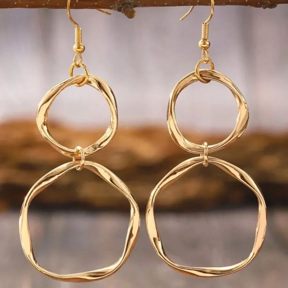 3for$20 1 Pair Creative Twisted Infinity Loop Dangle Earrings With Long Ring